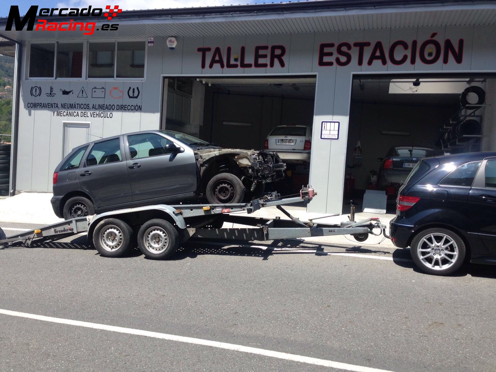 Remolque portacoches alemán marca thule