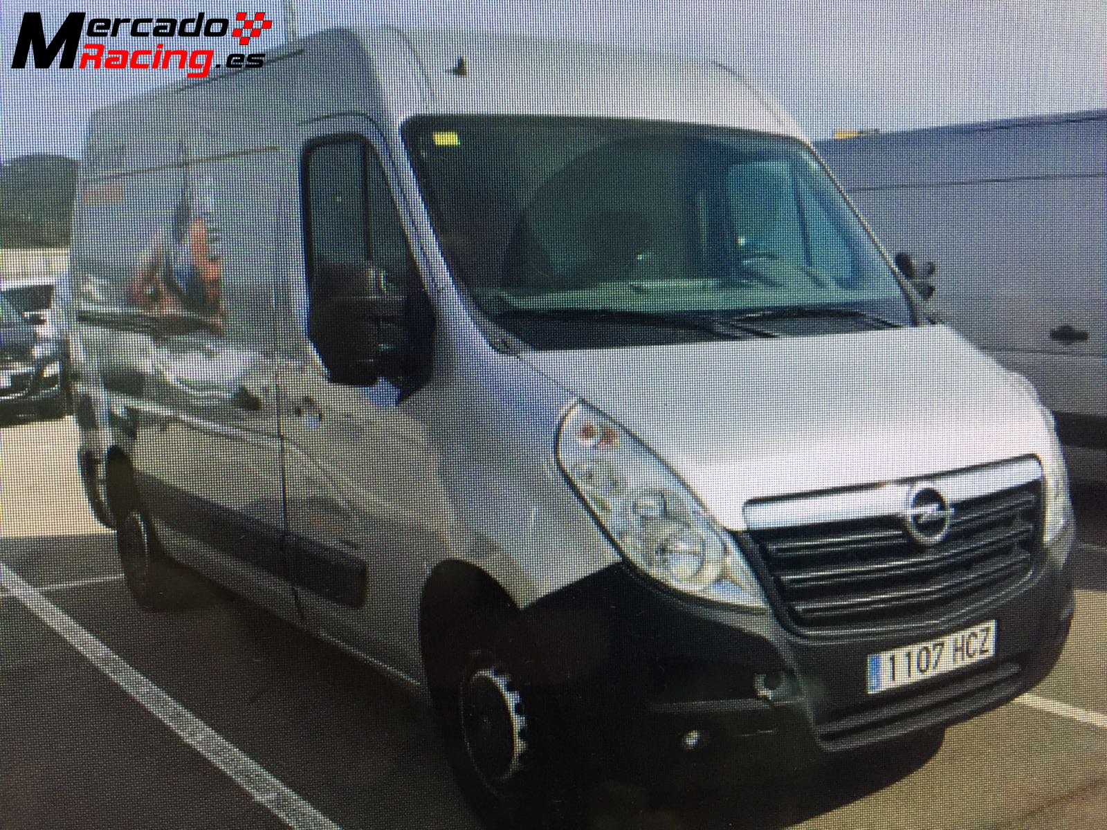 Furgoneta/taller en perfectas condiciones