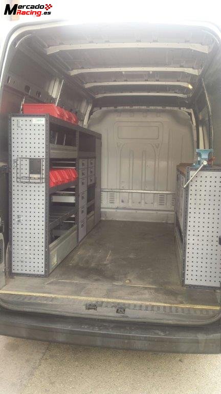 Furgoneta/taller en perfectas condiciones