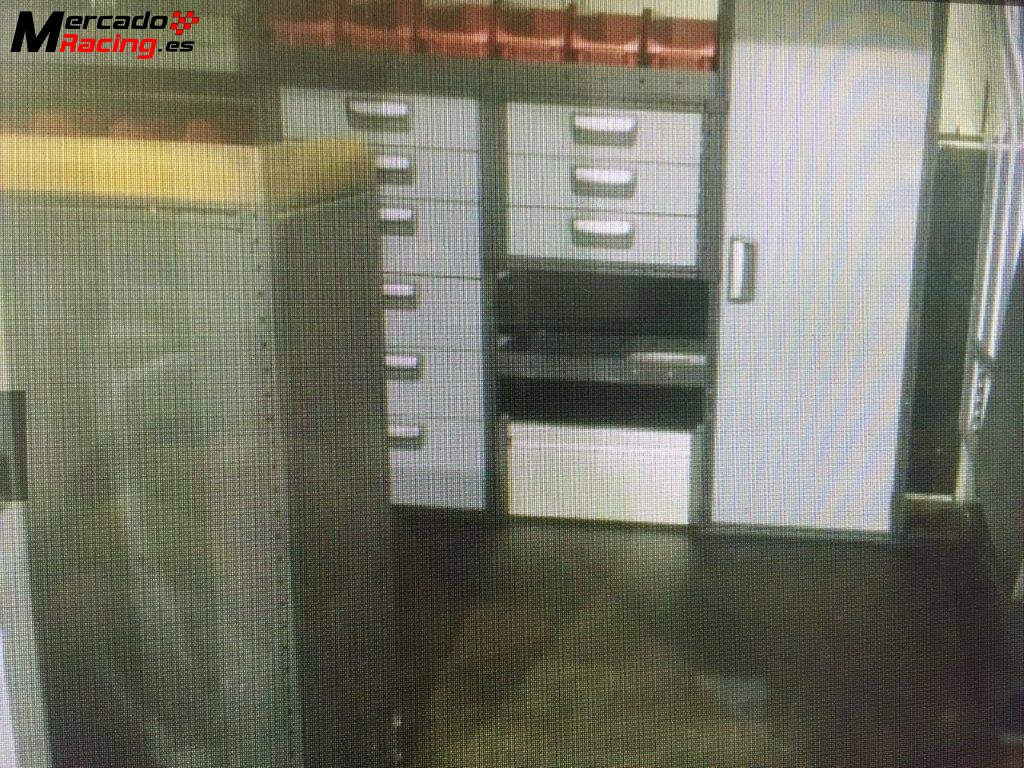 Furgoneta/taller en perfectas condiciones