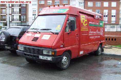 Furgon de asistencia renault master