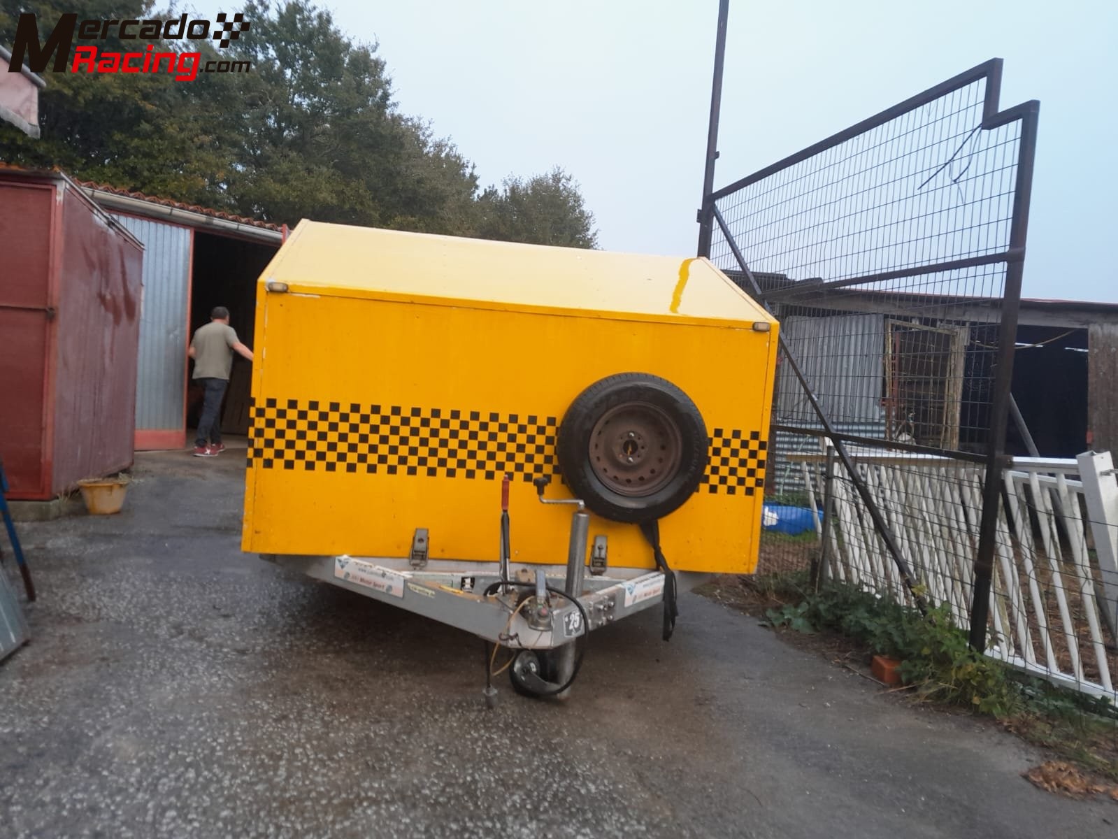 Se vende remolque para cm o formula 