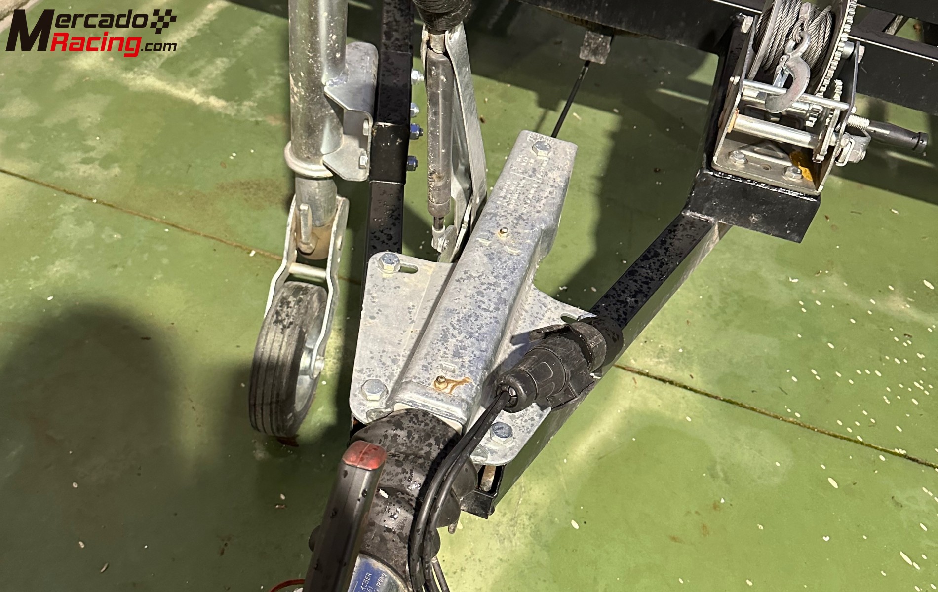 Vendo remolque jucal 1300kg mma 