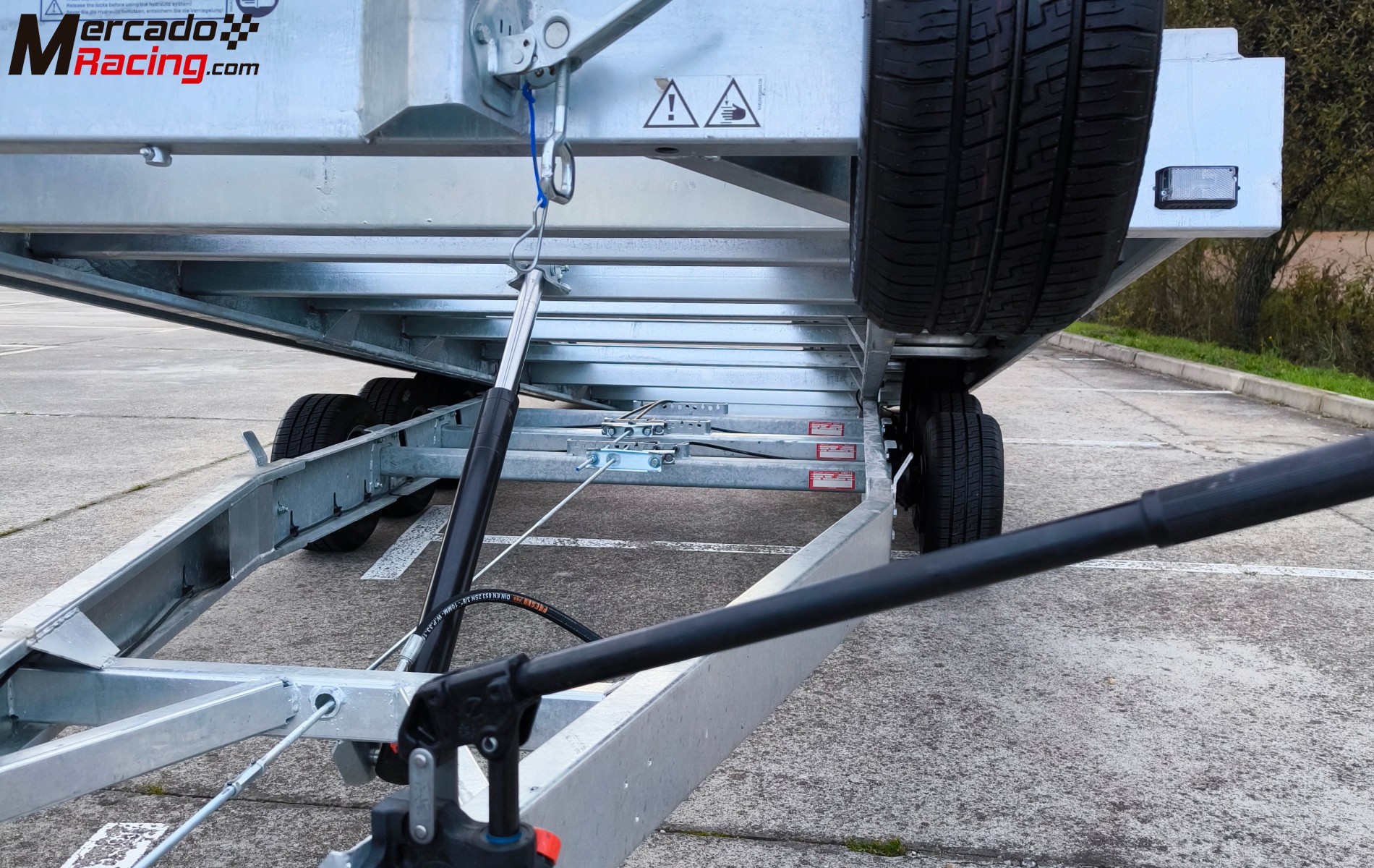  remolque portacoches basculante 3 ejes 3500kg 