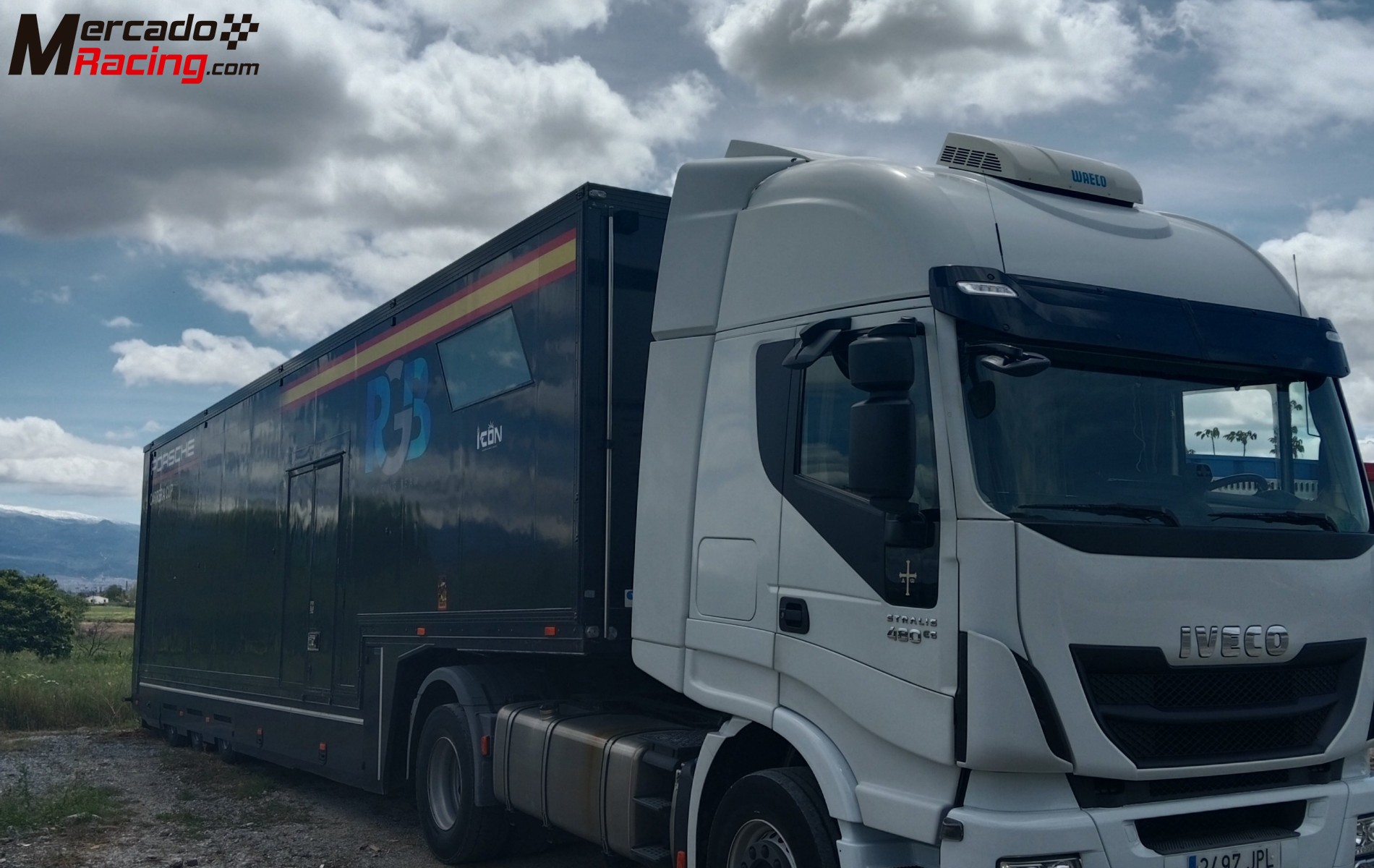 Se vende remolque para competición 