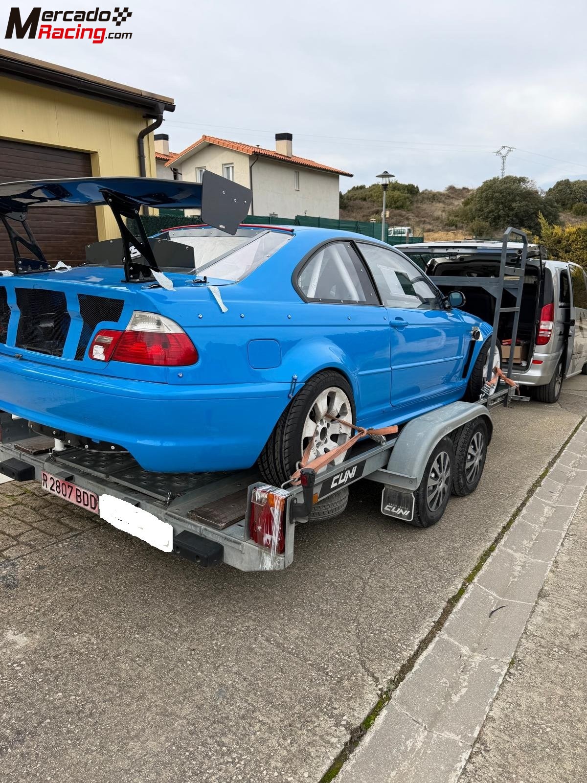 Vendo remolque cuni mod. jarama doble eje basculante 3500kg bajado a 2000kg itv recien pasada ruedas