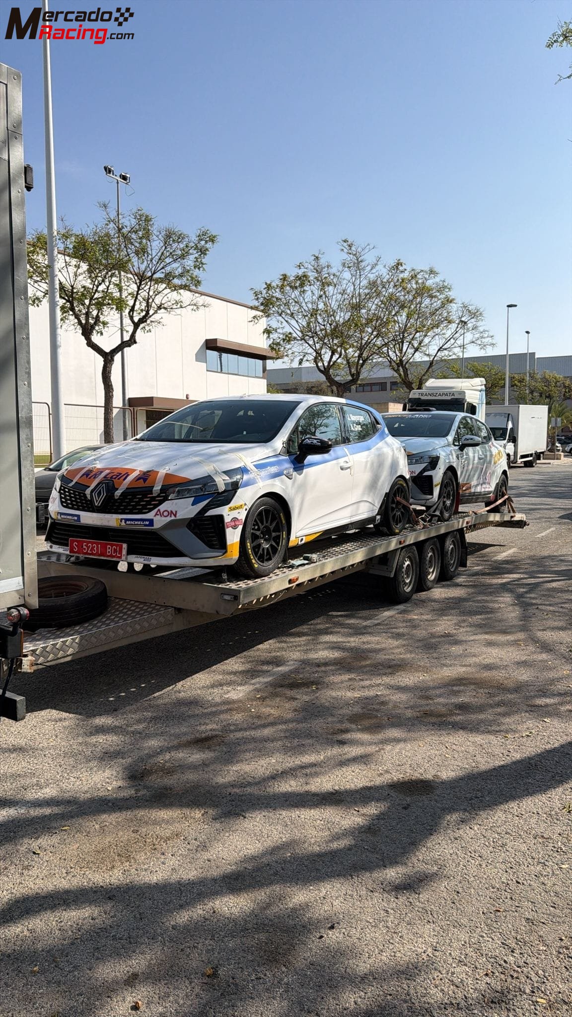 Remolque para dos coches