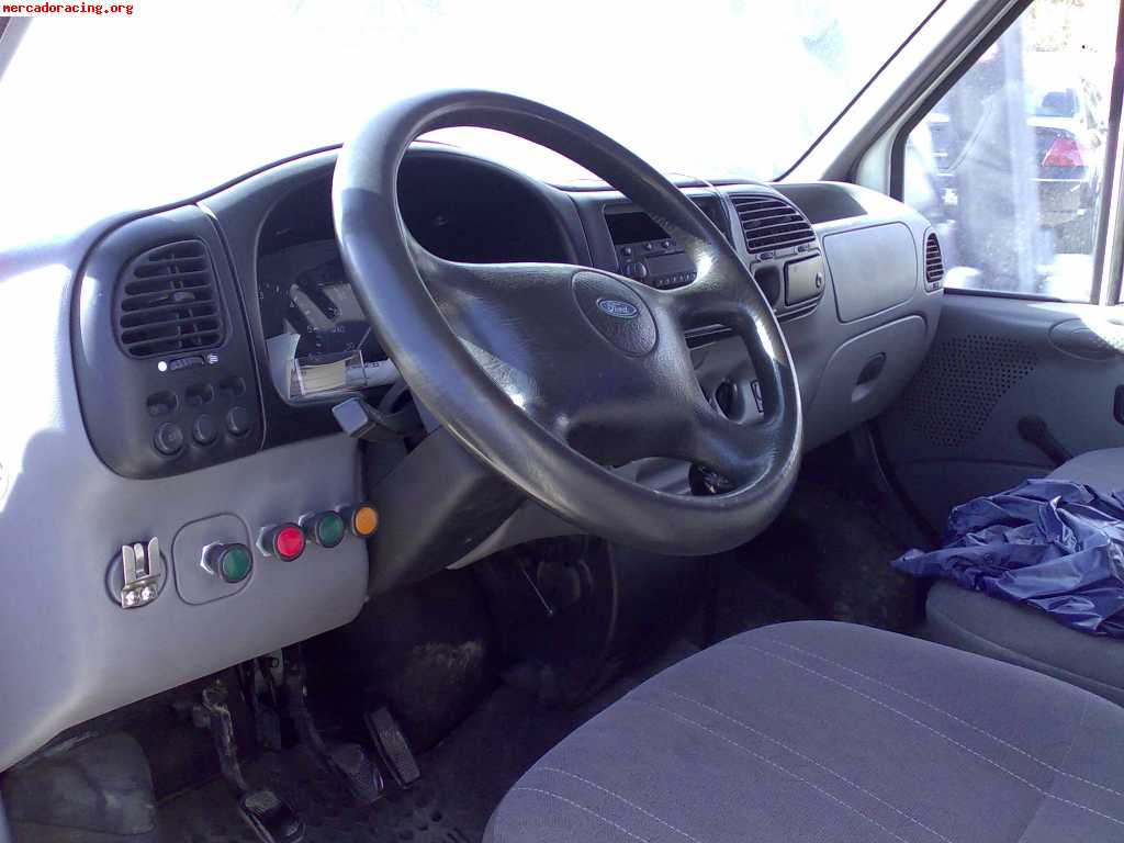 Grua portacoches ford transit con plataforma deslizante