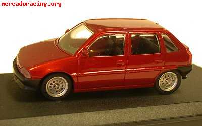 Compro maqueta de citroen ax