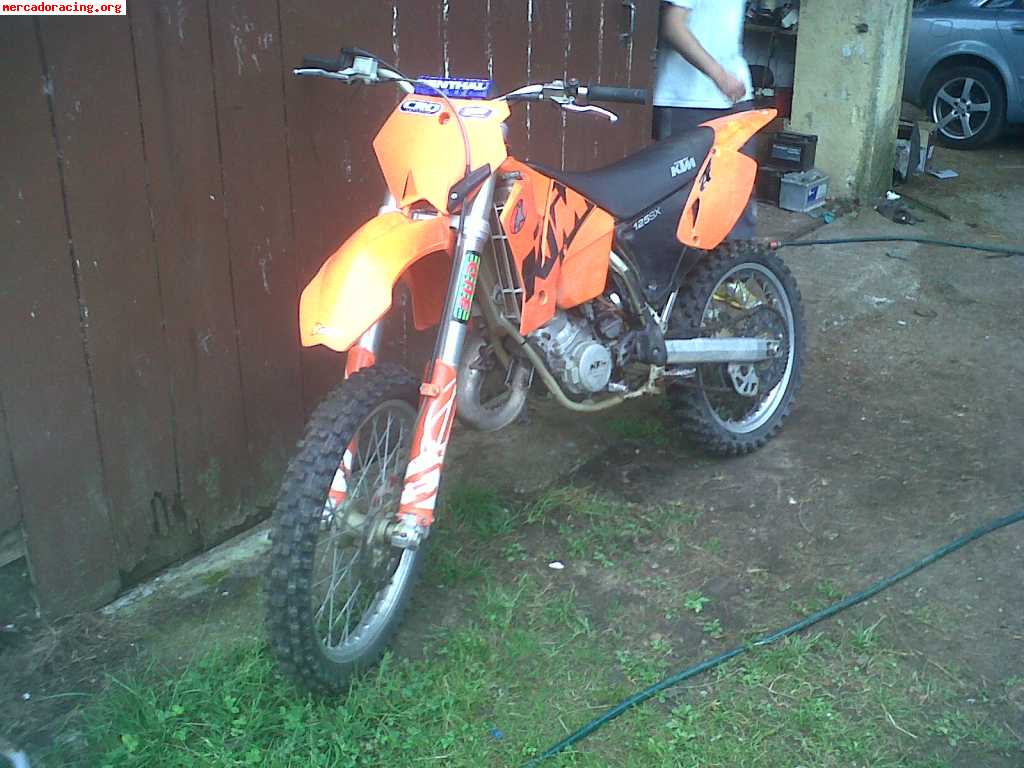 Cambi ktm sx 125 año 2003 por coche de rallye