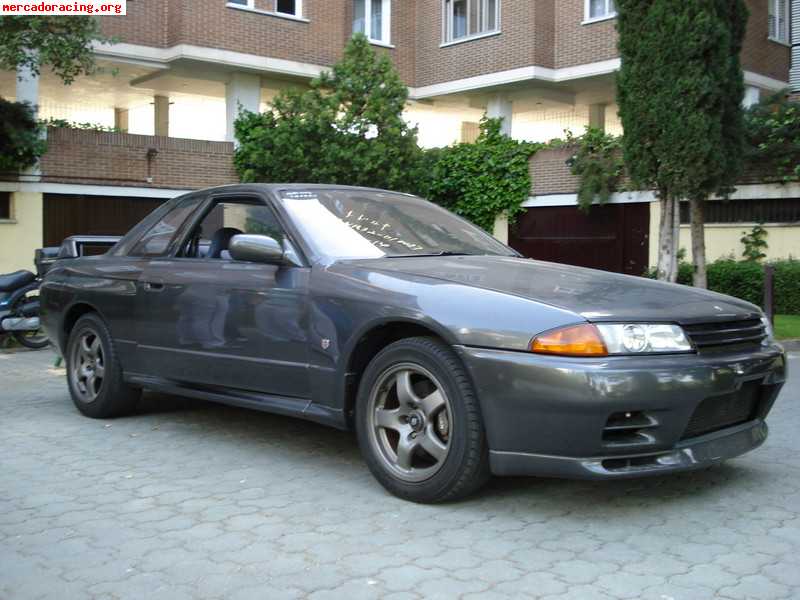 Se vende o se cambia nissan skyline r32 gtr