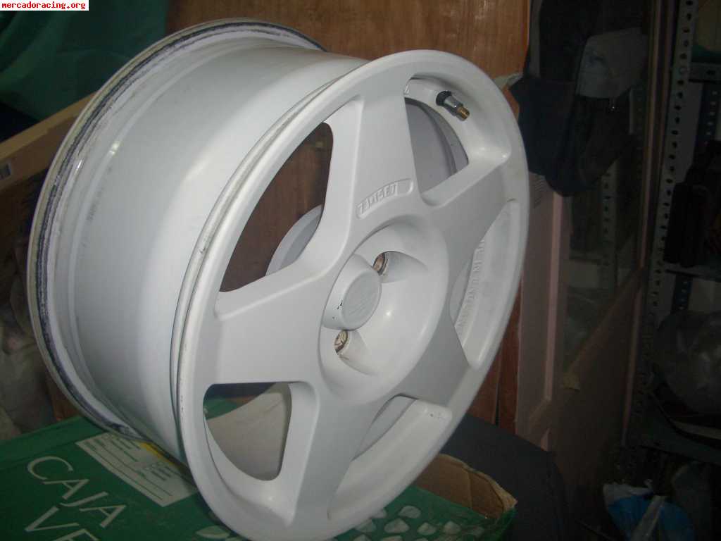 Compro llantas en 16  4x108 peugeot