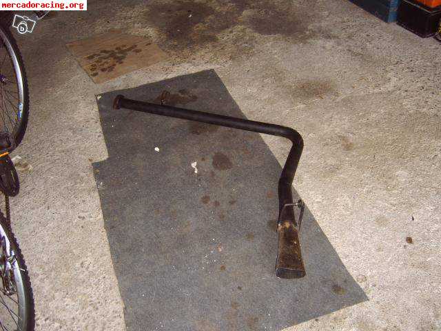 Clio eurocup devil lateral 