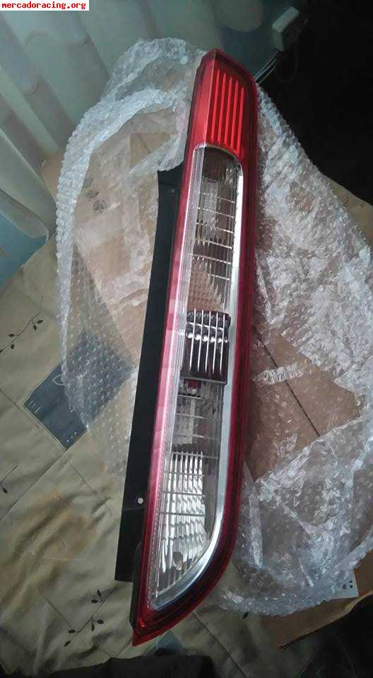 Pilotos traseros focus rs mkii