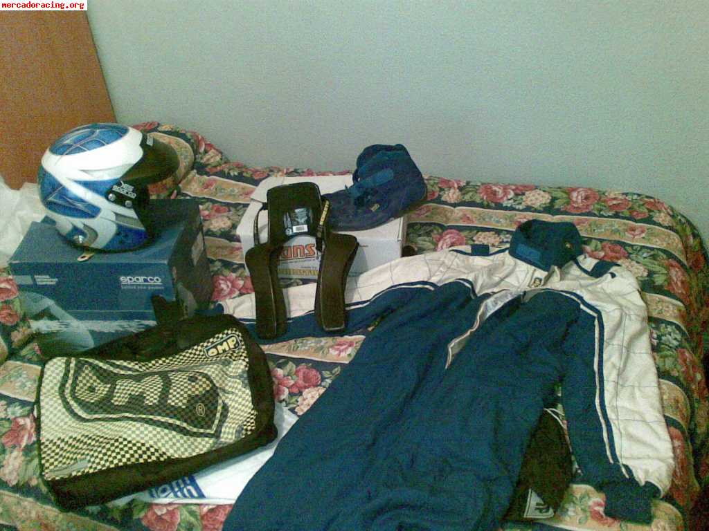 Equipacion rally casco+hans+mono+botines