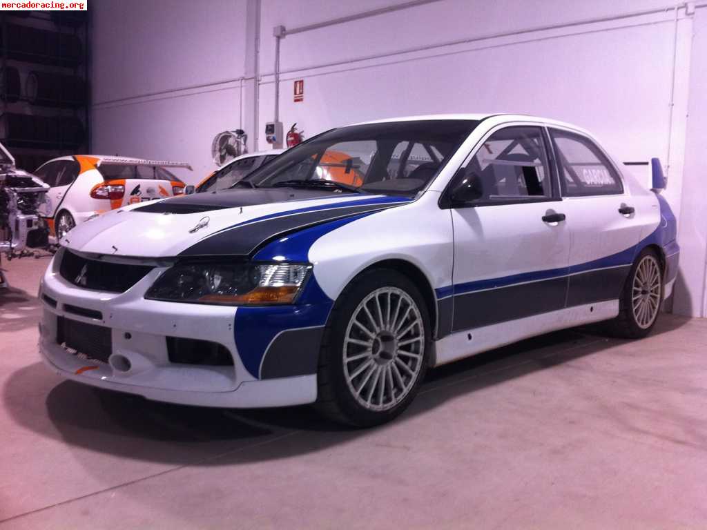 Alquiler de mitsubishi evo ix