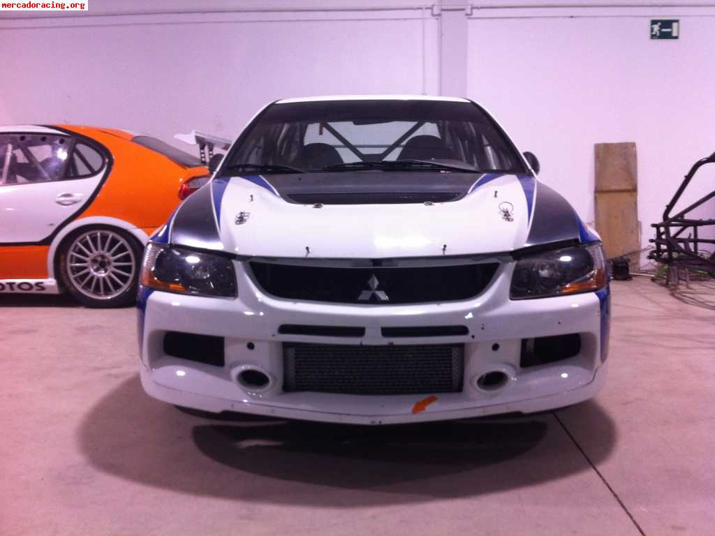 Alquiler de mitsubishi evo ix