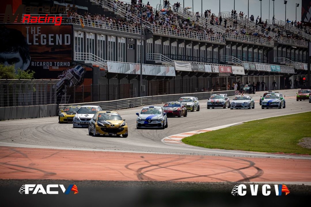 X2 clio cup iv campeones españa turismos 2025