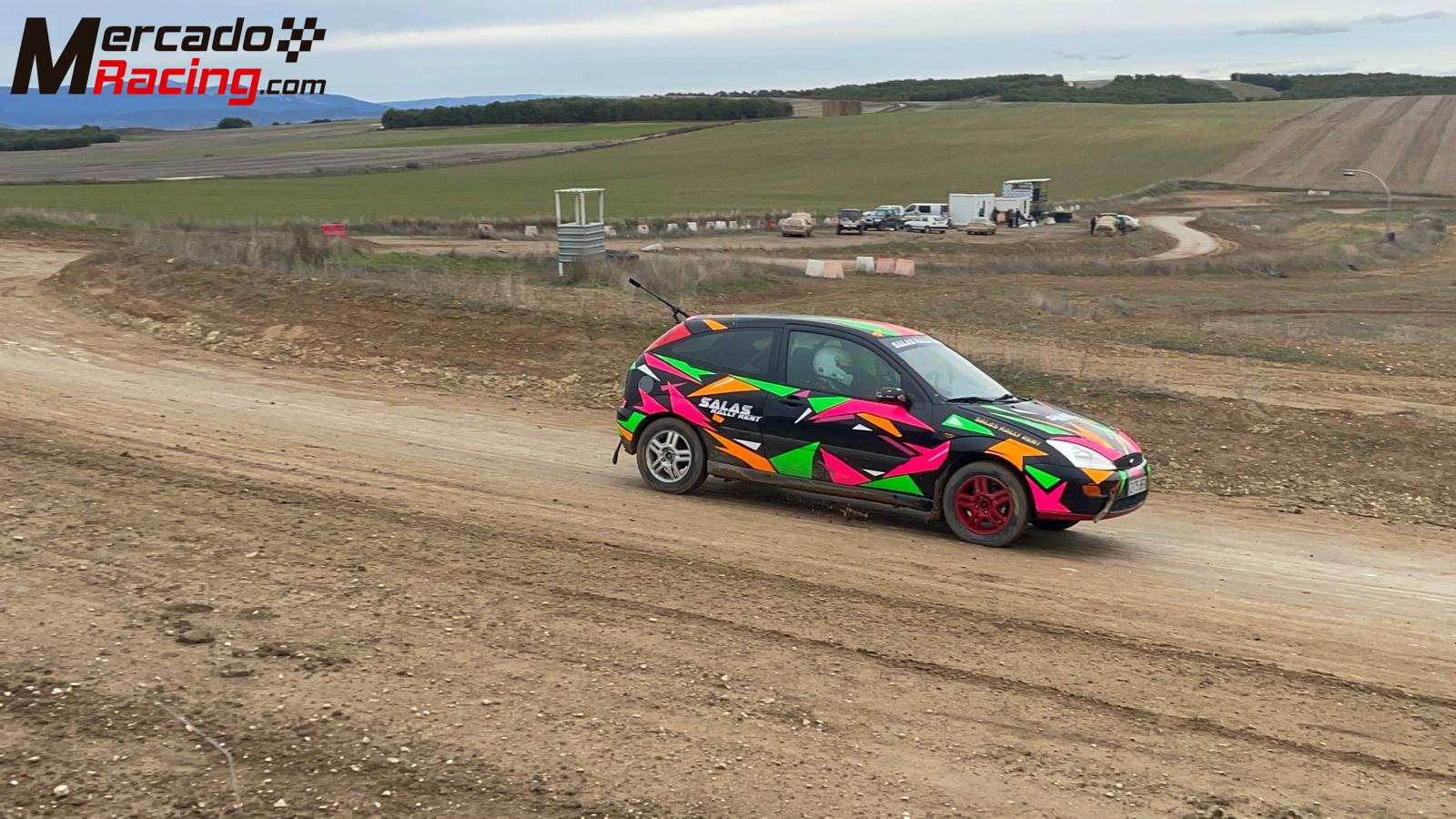Ford focus tierra o asfalto 