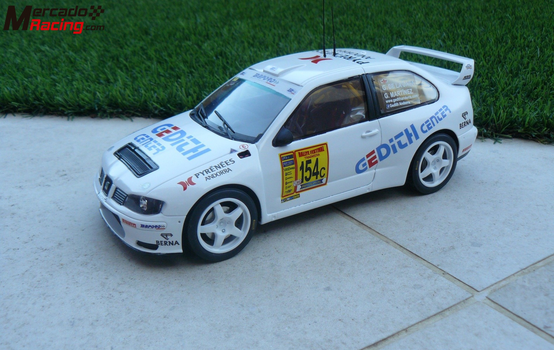 Bmw m3 e30  pep bassas escala 1/18