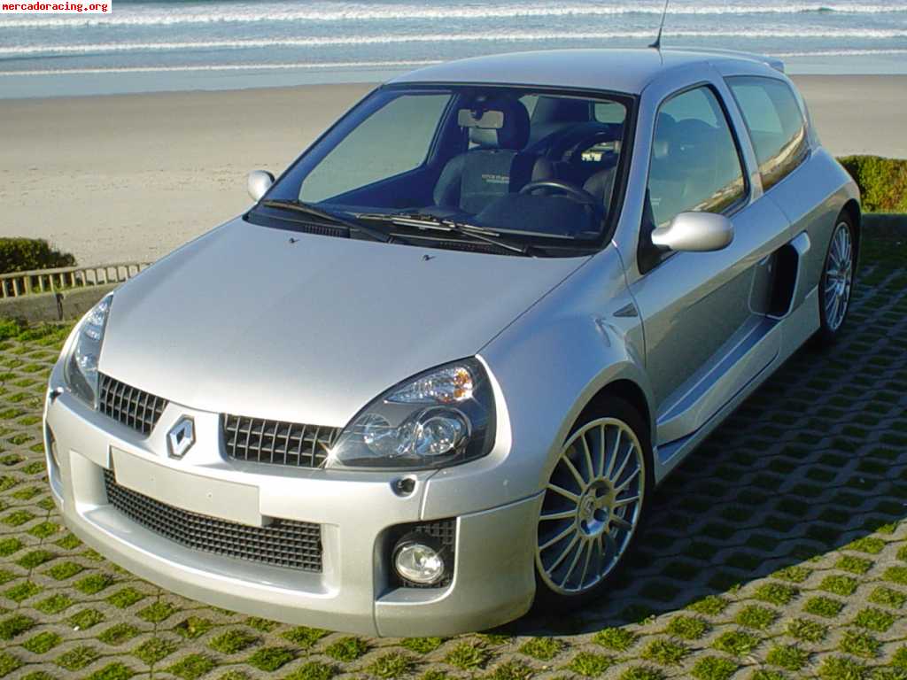 Renault clio 3.0 v6 renault sport 255cv 3p.