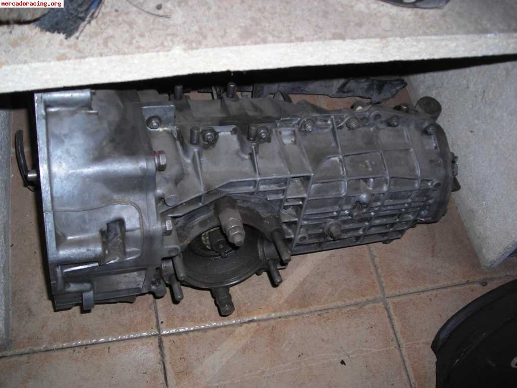 Motor y cambio de r8 