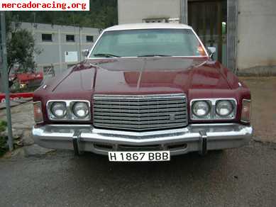 Vendo chrysler newport 1975  8400 euros