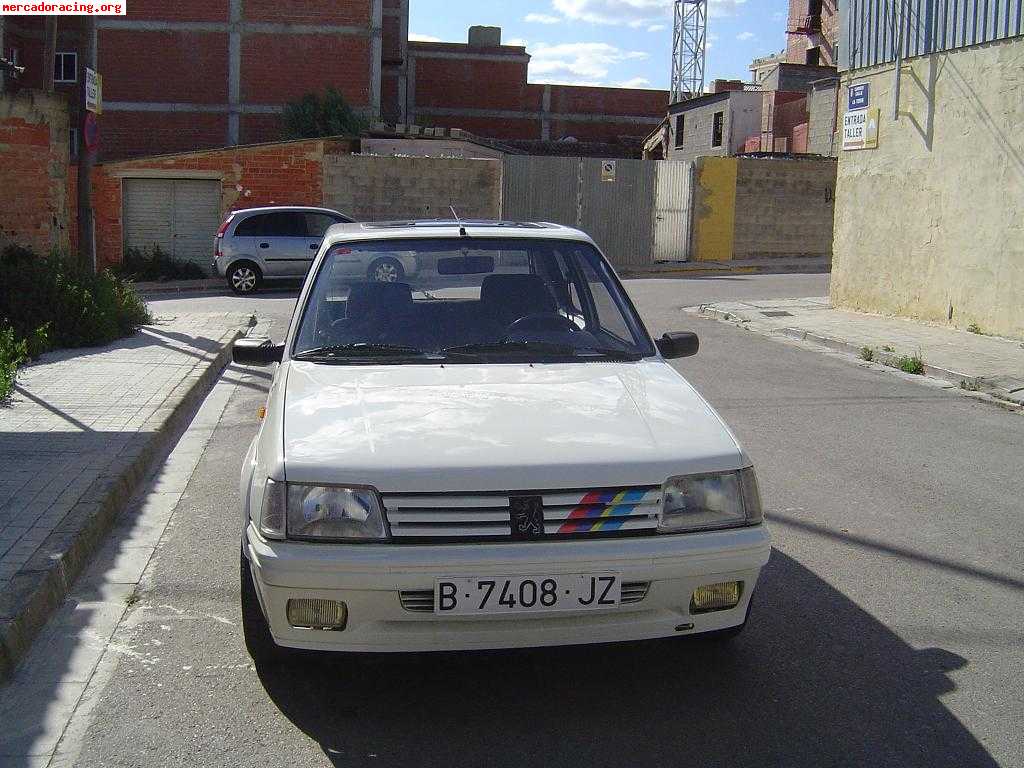 Peugeot 205 rallye