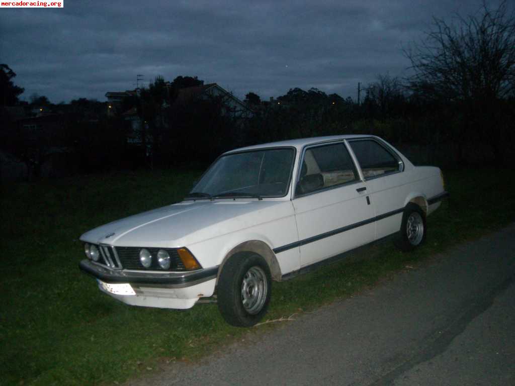 Se vende 318i serie e21