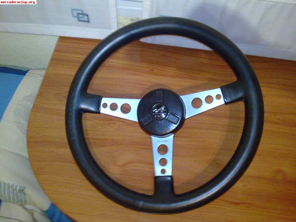 Vendo volante renault r5 alpine turbo