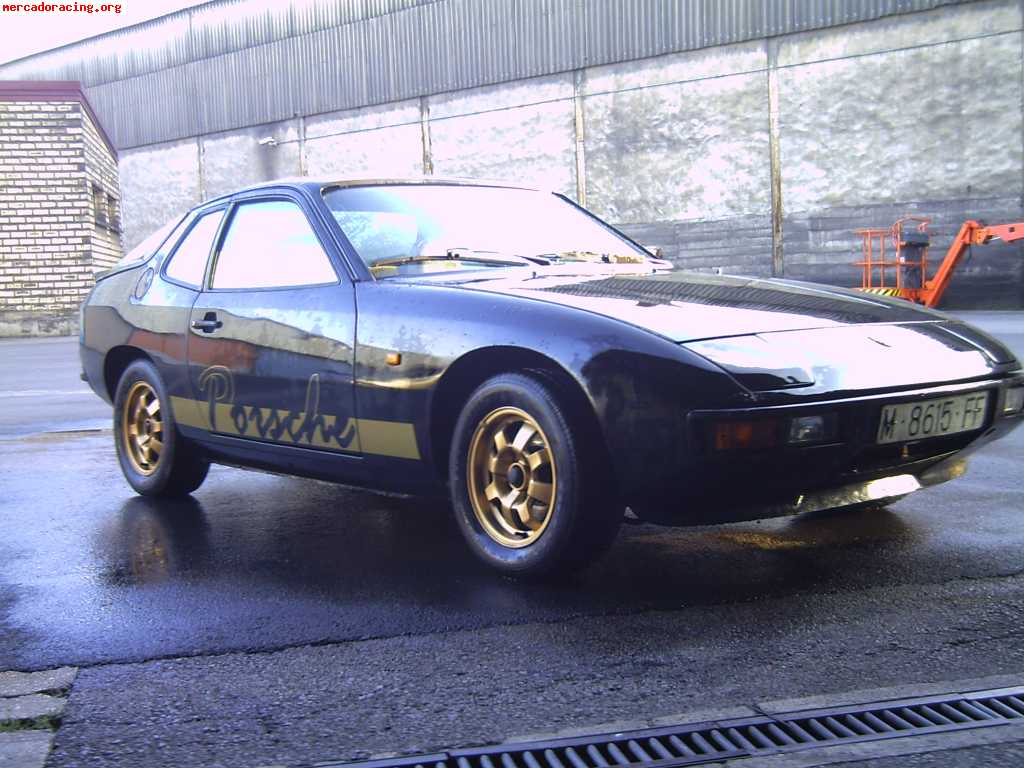 Porsche 924 2500€