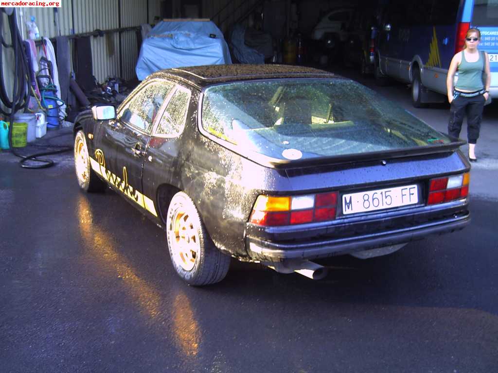 Porsche 924 2500€