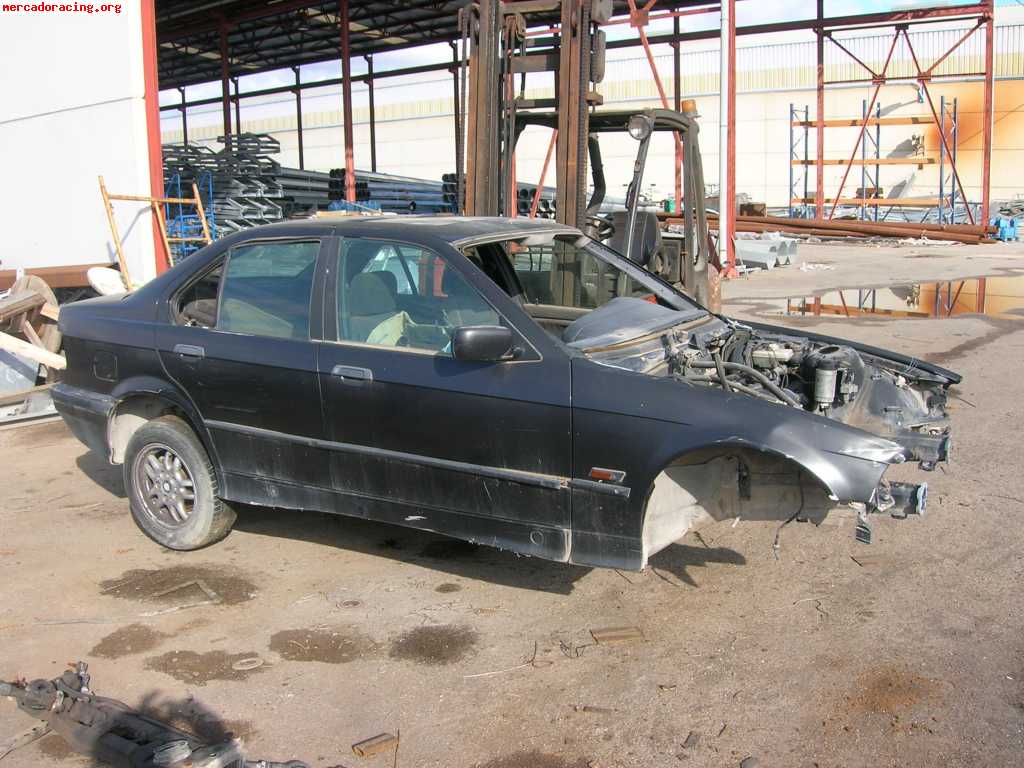 ¡¡¡¡¡¡carroceria de bmw 325td e36 4puertas¡¡¡¡¡¡¡¡¡¡¡¡