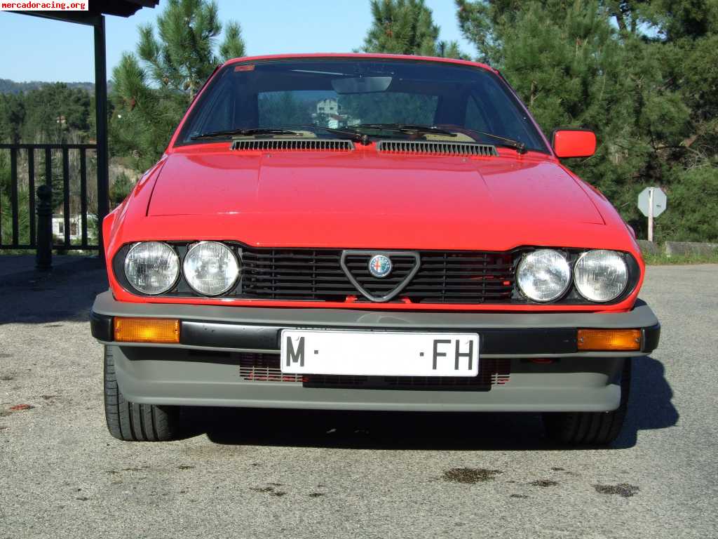 Vendo alfa romeo gtv 2000