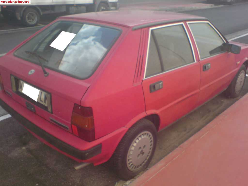 Lancia delta 1.6 gti  por 299€