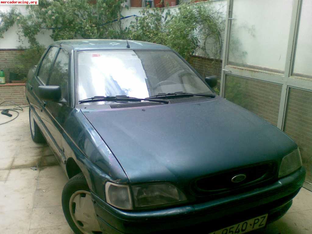 Se vende ford escort economico