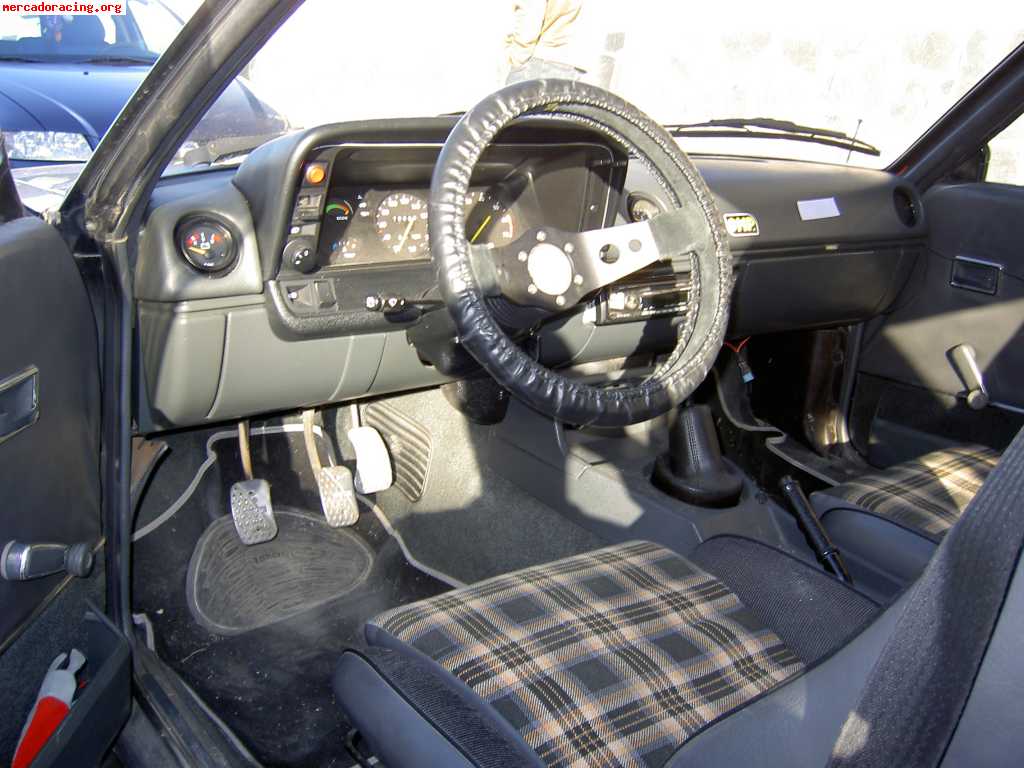 Opel  manta  clasico  del 83  