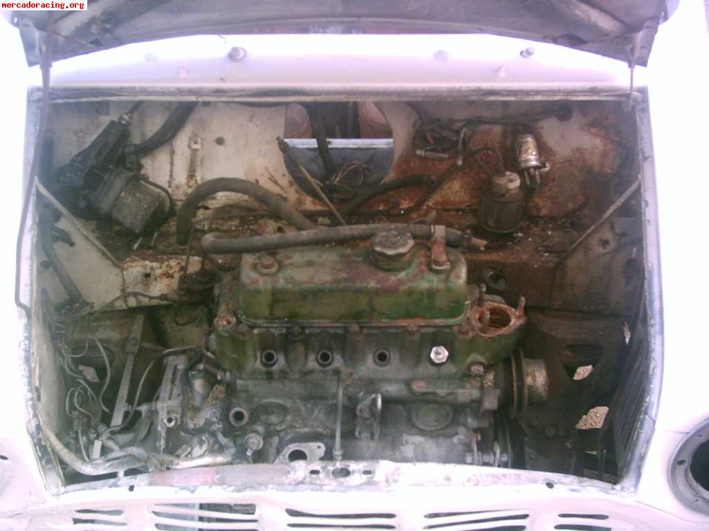 Mini van 850c.c. 