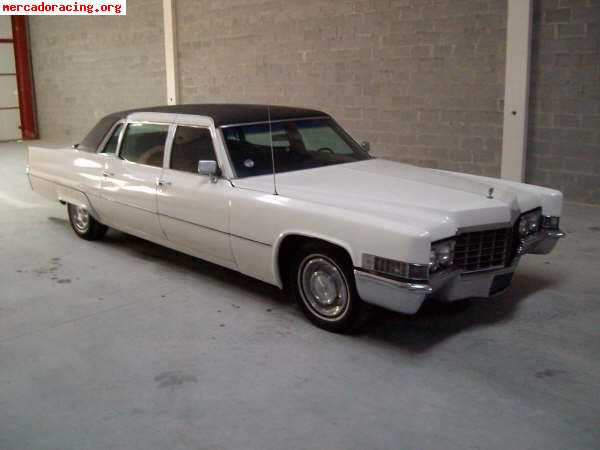 Cadillac limousine 1969