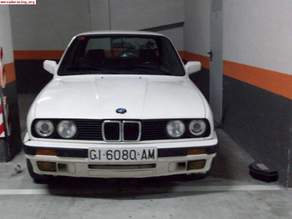 Vendo o cambio mi bmw 318is e30
