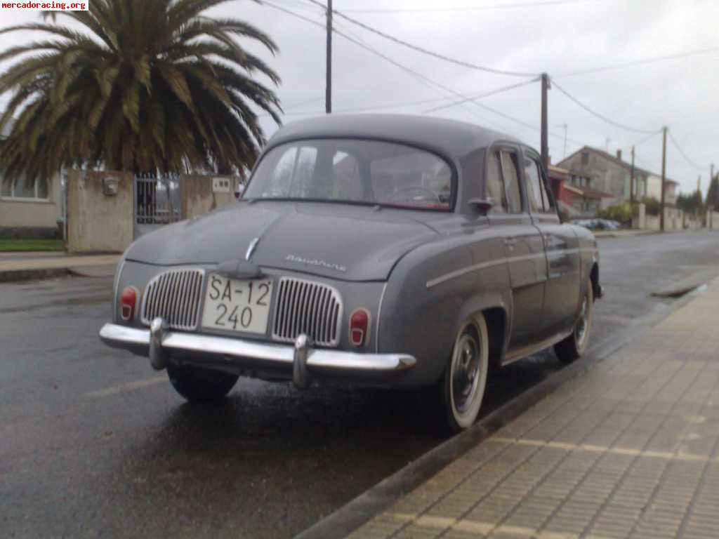 Vendo renault dauphine