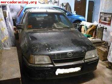 Opel kadet gsi 8v. sin doc. 300 €