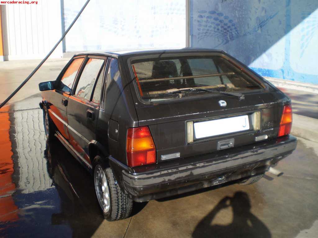 Lancia delta hf turbo