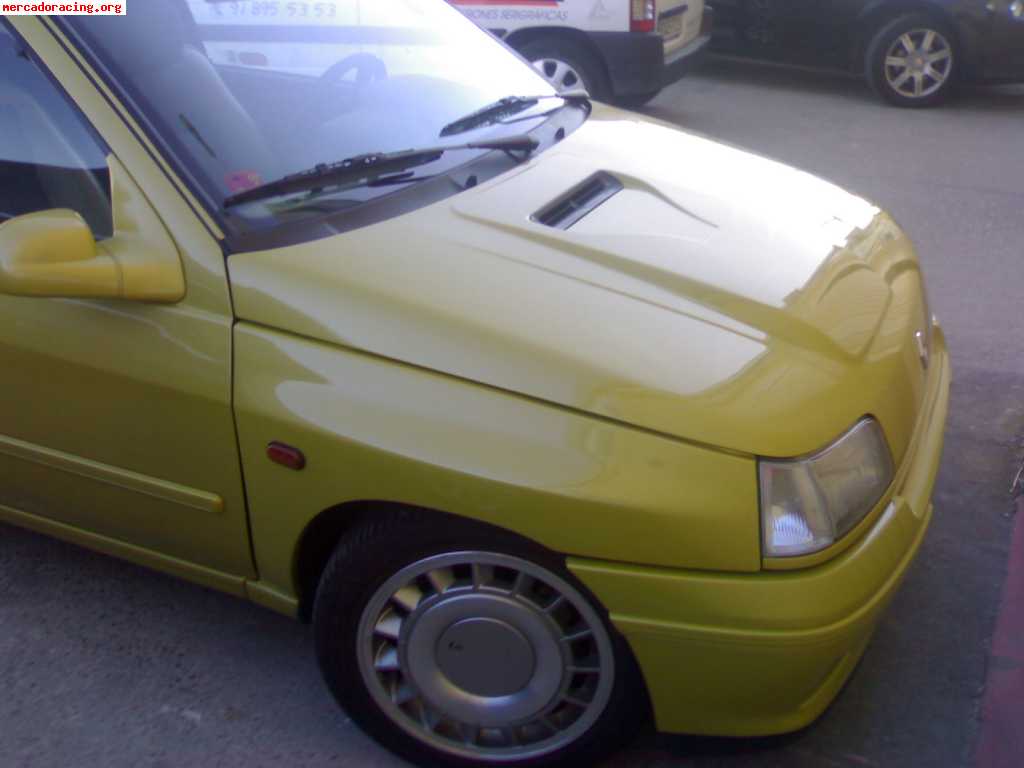 Se vende clio 16 valvulas
