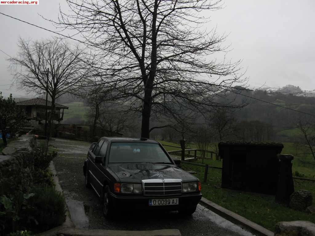 Mercedes 190 e 2.0 sin papeles,para piezas.