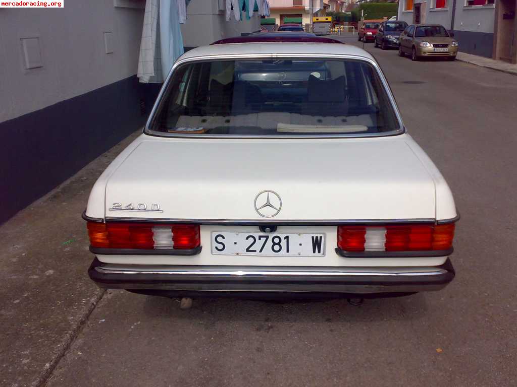 Mercedes 240 d