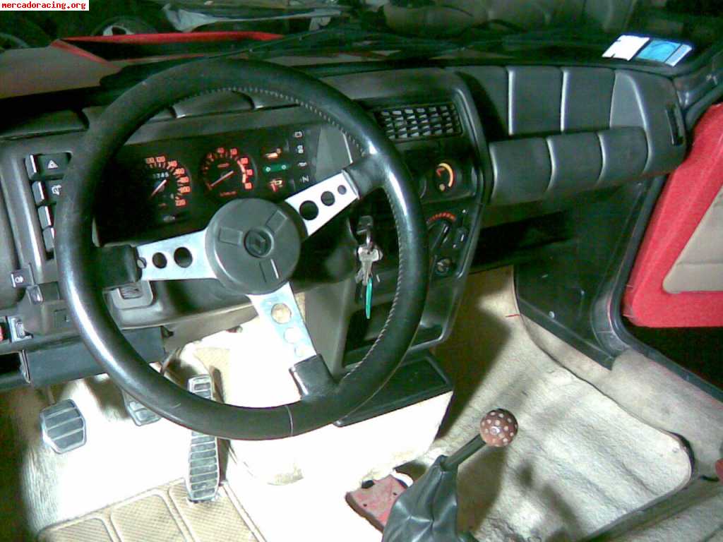 Vendo r5 turbo 2 a falta de terminar algun retoque