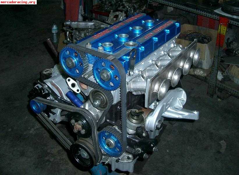 Ford sierra rs cosworth con 1000 km el motor