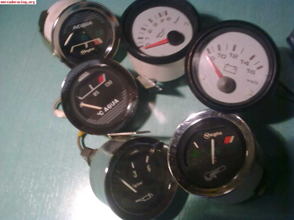 Relojes para clasicos: temperatura, presion y voltimetro 