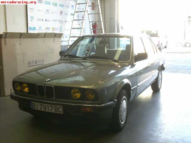 Bmw 318 e30 del 85.